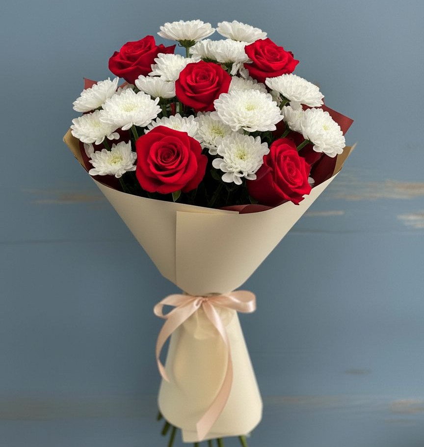 Букет цветов из: Розы и Хризантемы в Черногорске