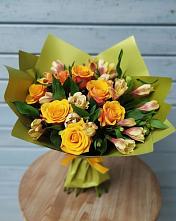 Букет цветов из:  Альстромерии и Розы в Черногорске
