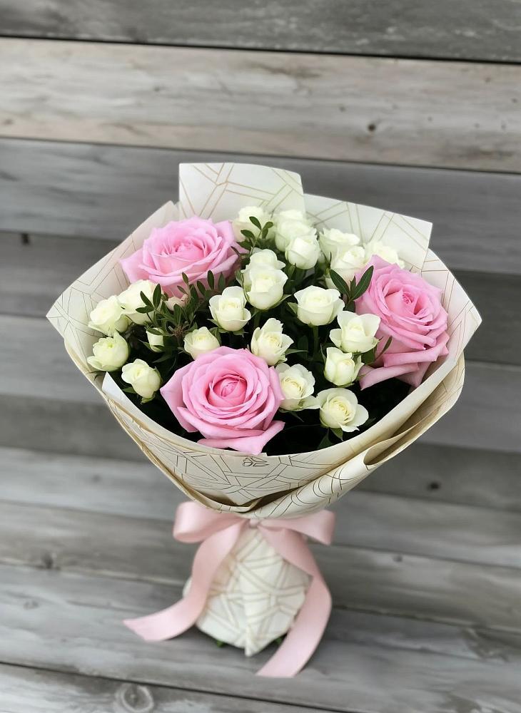 Букет цветов из: Розы в Черногорске