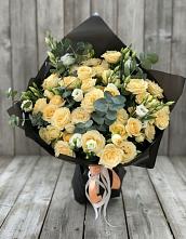 Букет цветов из:  Розы и Лизиантусы #REPLACE_PRED# Черногорске