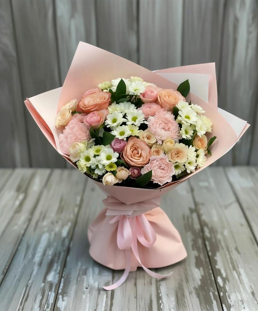 Букет цветов из: Гвоздики, Розы и Хризантемы в Черногорске