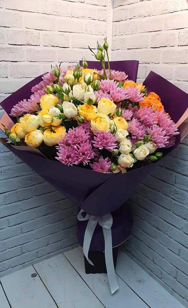 Букет цветов из: Хризантемы и Розы в Черногорске