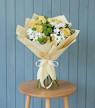 Букет цветов из:  Хризантемы и Розы в Черногорске