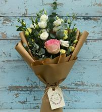 Букет цветов из:  Розы и Лизиантусы #REPLACE_PRED# Черногорске